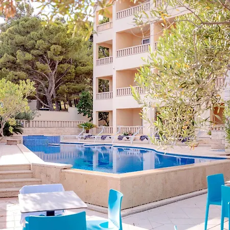 Ξενοδοχείο με διαμερίσματα Sol Μπολ