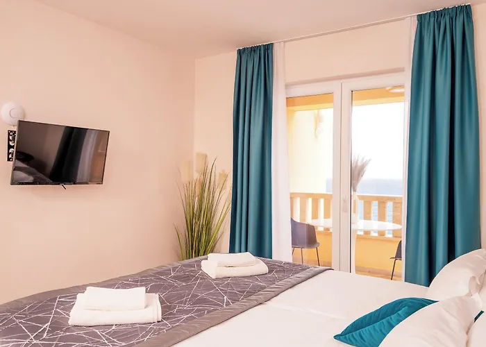 Sol Lägenhetshotell Bol